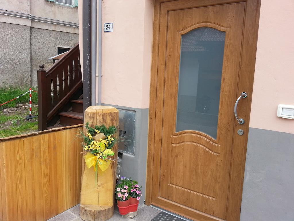 Casa Di Girolamo Apartment Predazzo Exterior photo